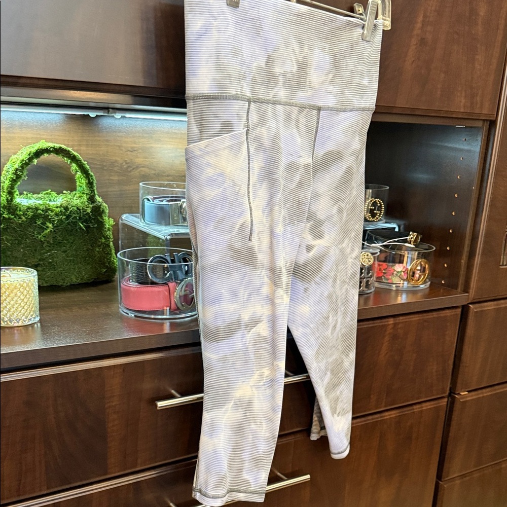 Athleta Gray Tie-Dye Leggings
